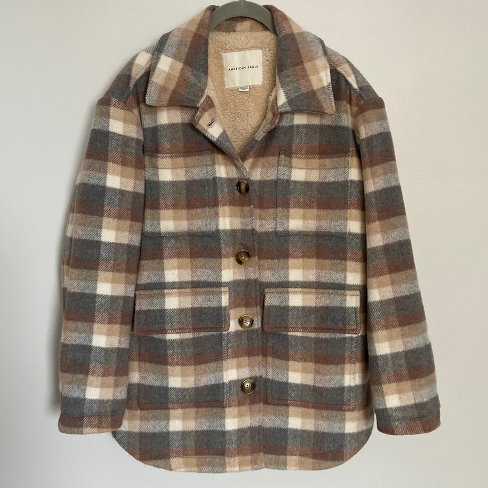 American Eagle Shacket - sherpa lined jacket XS